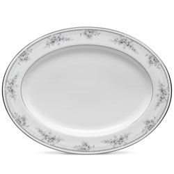 A photo of Oval Platter, 14in. (Medium)