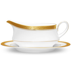 A photo of Crestwood Gold Gravy with Tray (1pc.)