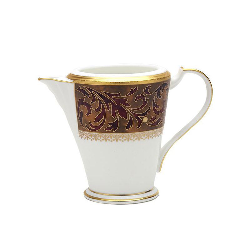 Xavier Gold Creamer, 8.5oz.