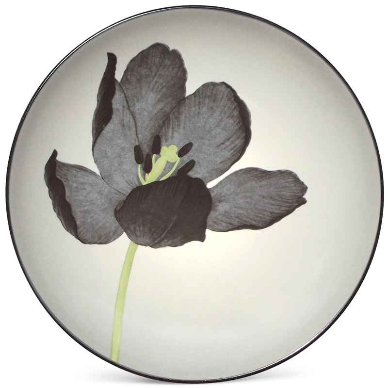 Colorwave Graphite Floral Accent Plate, 8.25