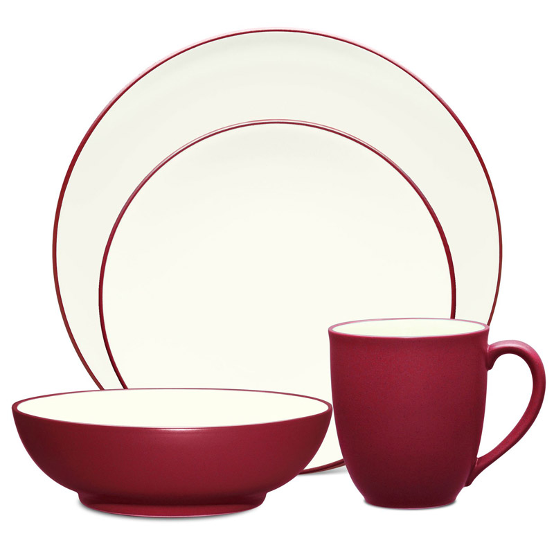 Colorwave Raspberry 4pc Place Setting, Coupe