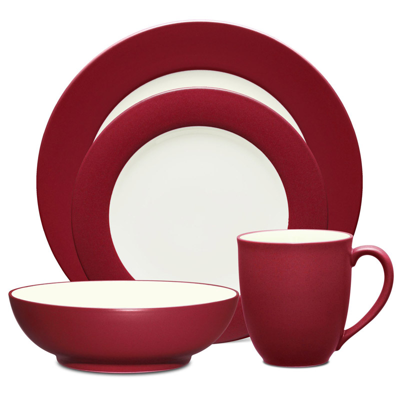 Colorwave Raspberry 4pc Place Setting, Rim Plates