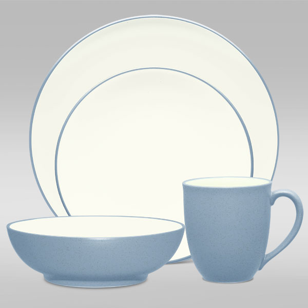 Colorwave Ice 4pc Place Setting, Rim