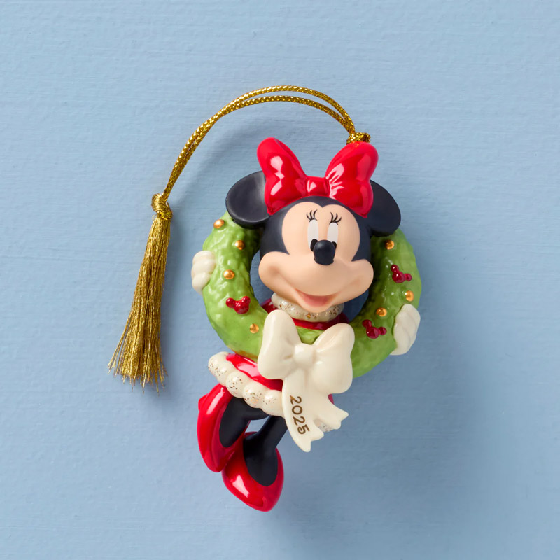 2025 Minnie with Wreath