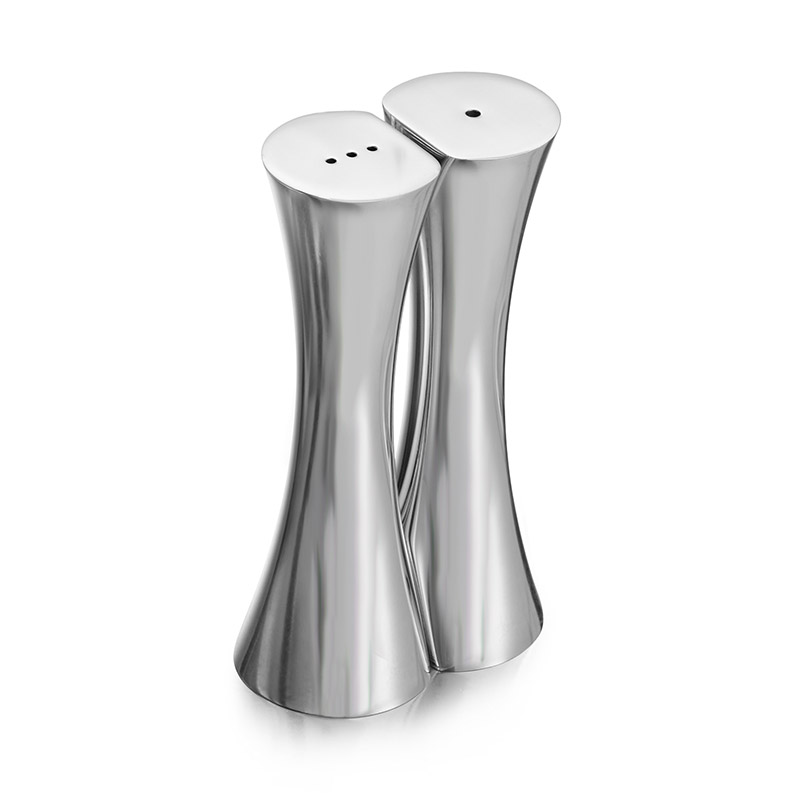 Kissing Salt & Pepper