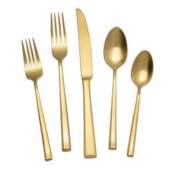 A photo of Pearce Lux 5pc Place Setting