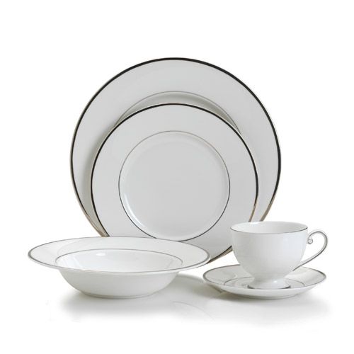 Cameo Platinum 40pc Service for 8 Mikasa silversuperstore