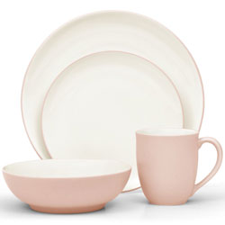 Noritake Colorwave Pink 4pc Place Setting, Coupe