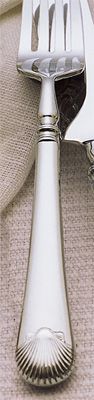 Reed and Barton Williamsburg Glouchester Shell Stainless Flatware Handle