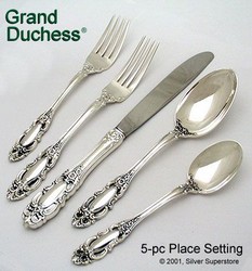 A photo of 5pc Place Setting, Oval Soup