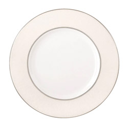 plates and bowls in kate spade Cypress Point dinnerware