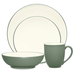 Colorwave Green by Noritake